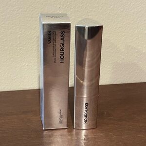 Hourglass Vanish Highlighting Stick- Champagne Flash